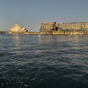 Meet your Posher, Helen